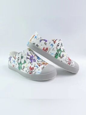 Native Shoe White Robot Print Slip On Shoe Size 3